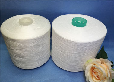 Çin 60S / 2/3% 100 Spun Çekirdek Spun Polyester Dikiş İplikleri Battaniye Kullanımı Tedarikçi