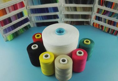 Çin Yüksek Bükümlü Z Bükümlü Bükümlü Polyester İplik 50/2 40/2 30/2 Daha Az Düğümlerle Boyalı Tedarikçi