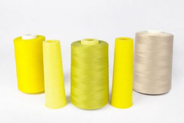 Çin Düşük çekme% 100 Polyester Spun İplik, süper parlak polyester dokulu iplik Tedarikçi